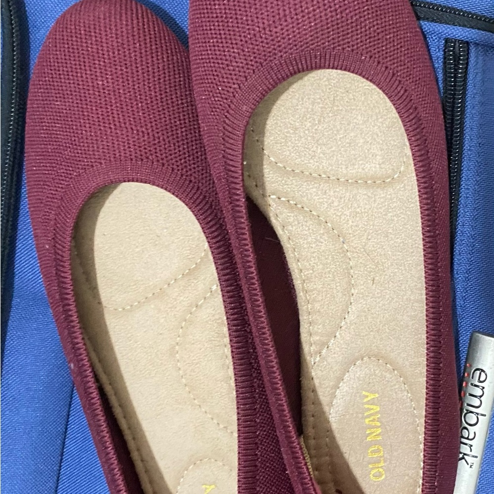 Flats - Picture 2 of 2